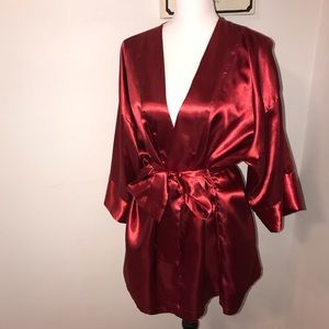 Leonie Red Robe